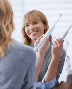 Smile Institute - Philips Sonicare ProtectiveClean 6100 Szónikus elektromos fogkefe utazótokkal (fehér)