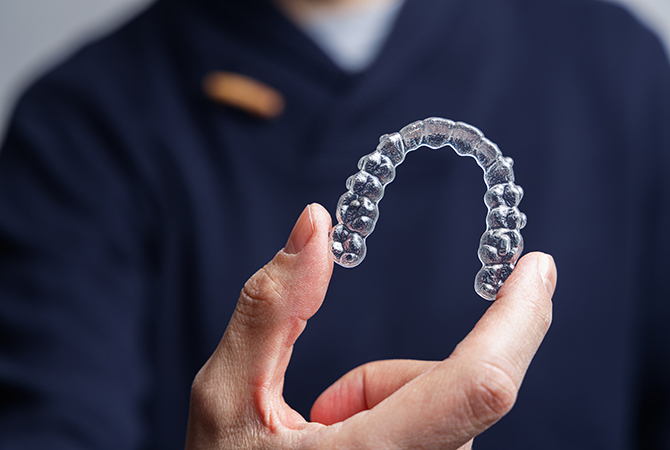 Smile Institute Blog - Kinek való az Invisalign kezelés?