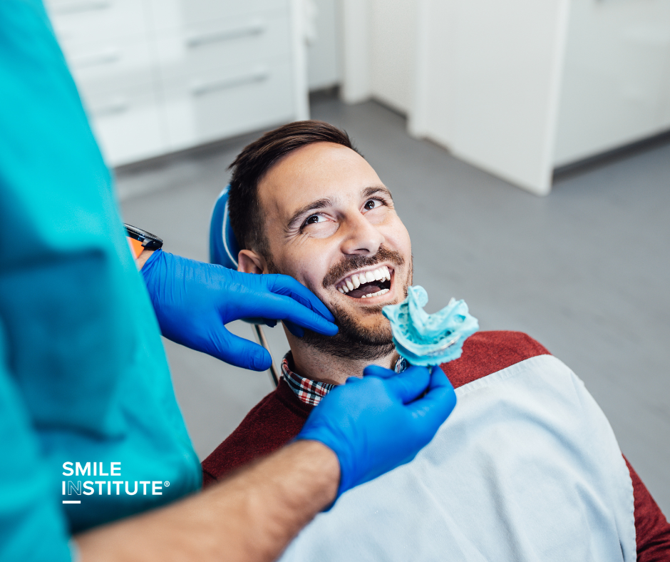 Smile Institute® - Fiatalos arc, egészséges mosoly – Miért érdemes felnőttkorban fogszabályozásba kezdeni?