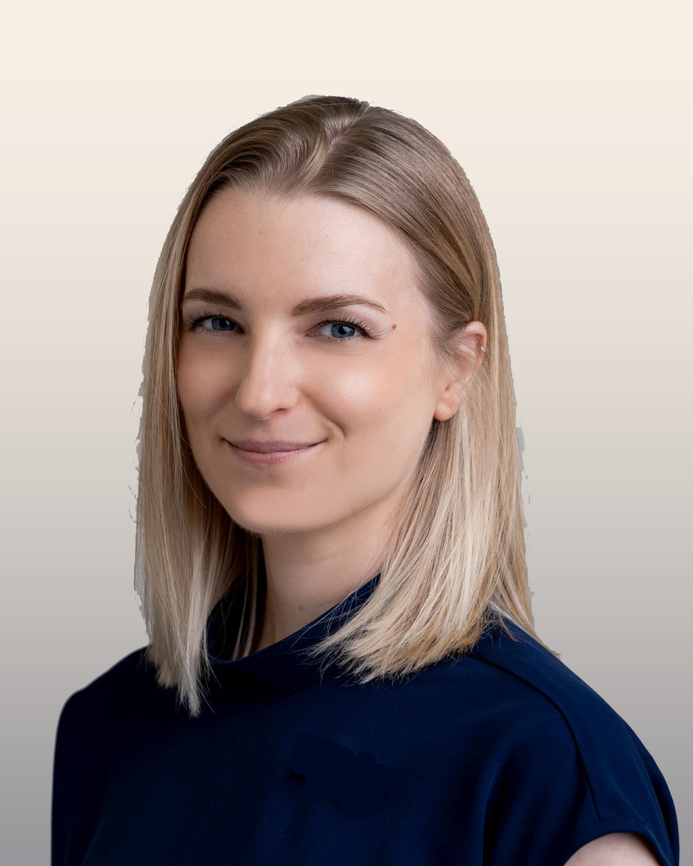 Dr. Orosz Orsolya fogszabályozó szakorvos - Smile Institute Dr. Orosz Orsolya fogszabályozó szakorvos - Smile Institute