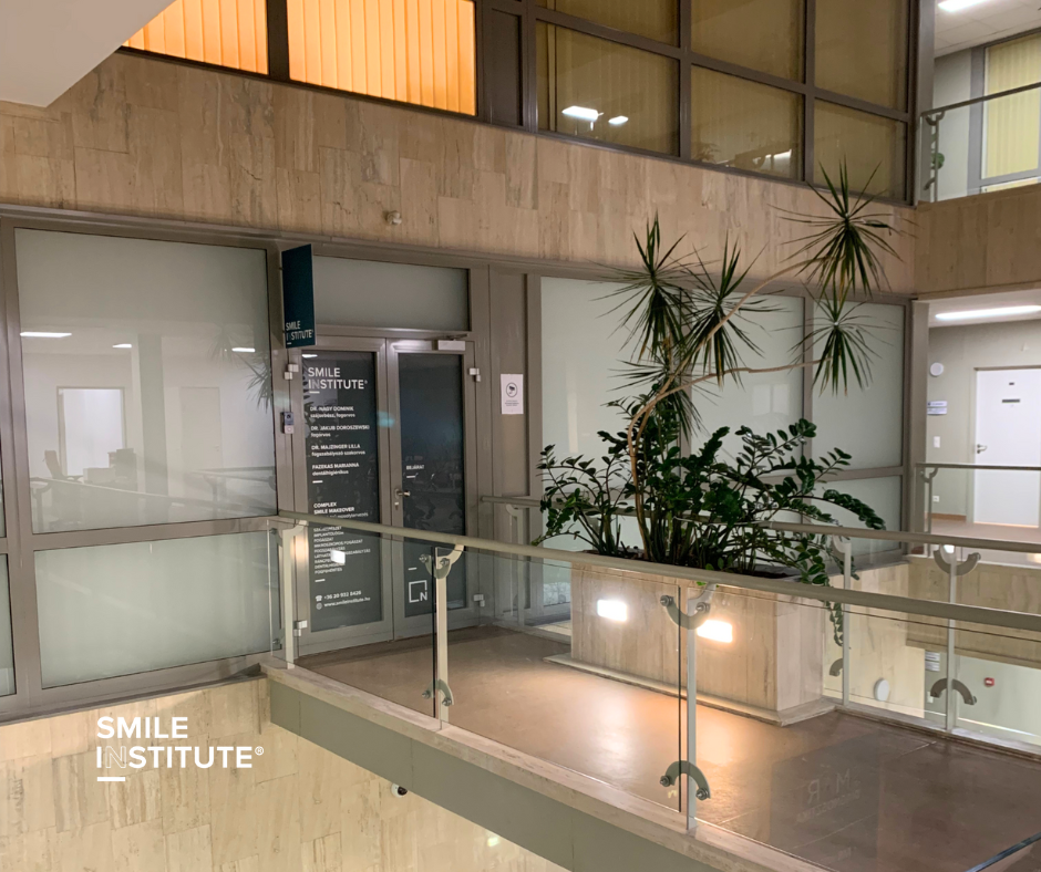 Smile Institute Blog - Első konzultáció egy prémium fogászaton – mire számítson, és milyen kérdéseket érdemes feltennie?