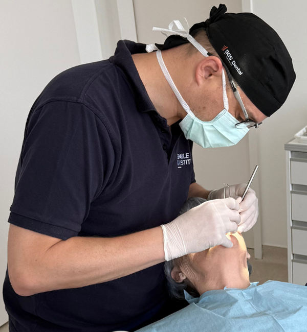 Dr. Nagy Dominik szájsebész és implantológus – Smile Institute Budapest Dr. Nagy Dominik szájsebész és implantológus – Smile Institute Budapest